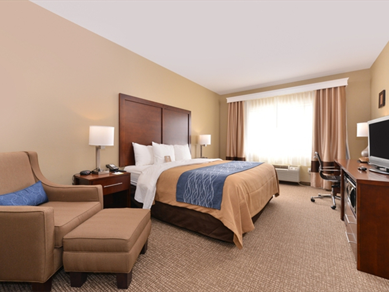 Comfort Inn & Suites Classic Bedroomset Hotel Bedroom Furniture