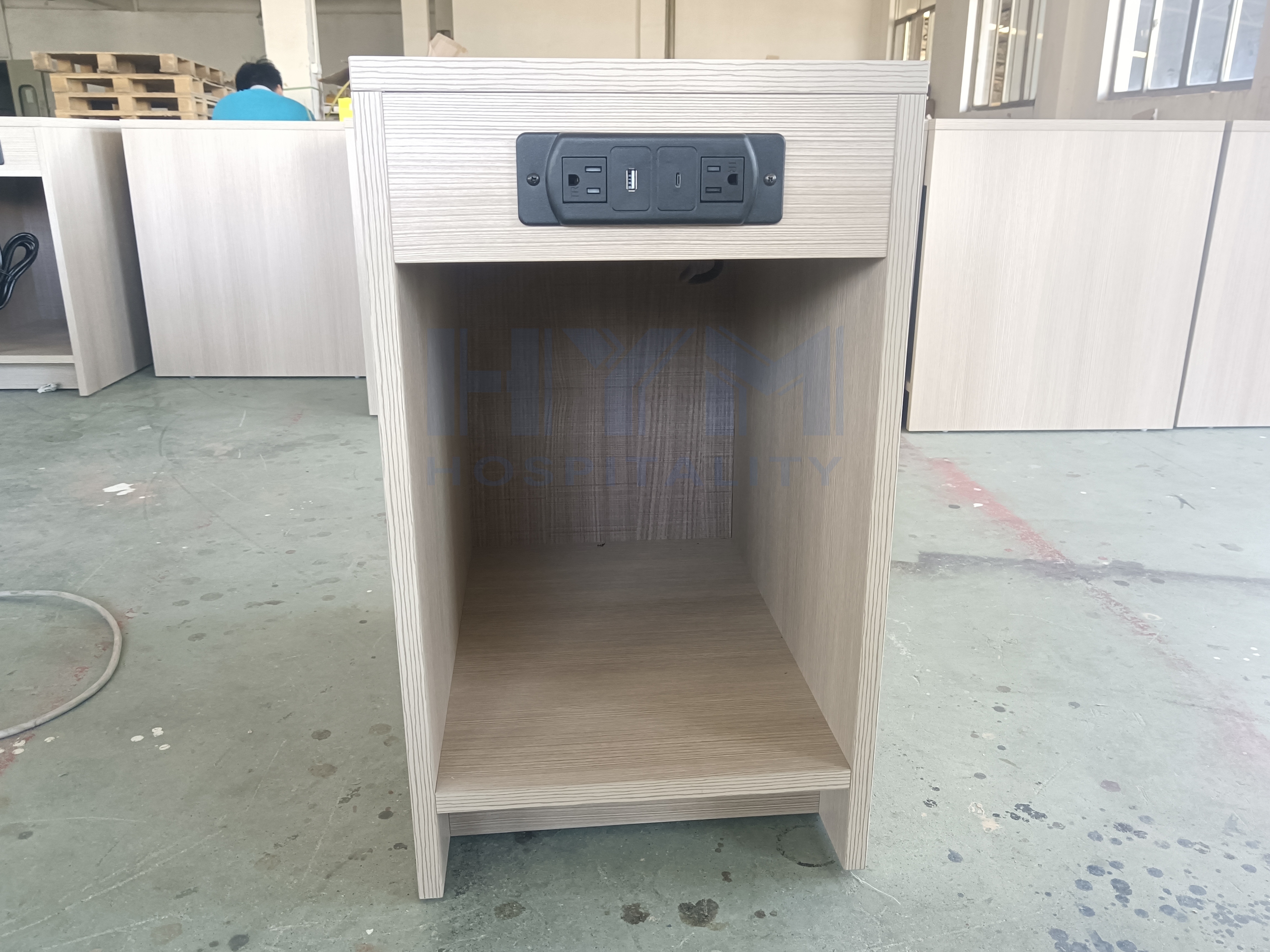 side table (factory)4