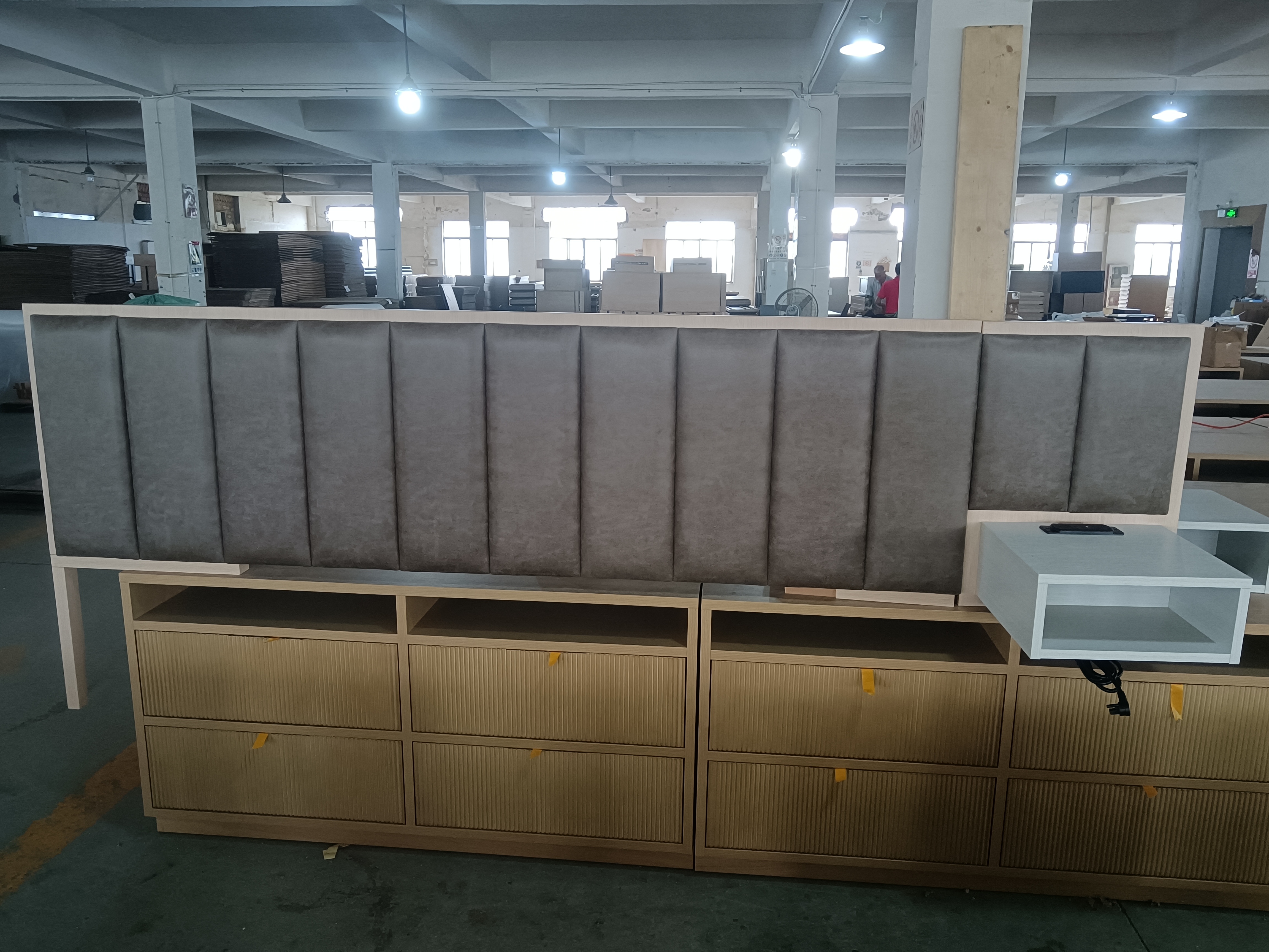 Queen Headboard Right