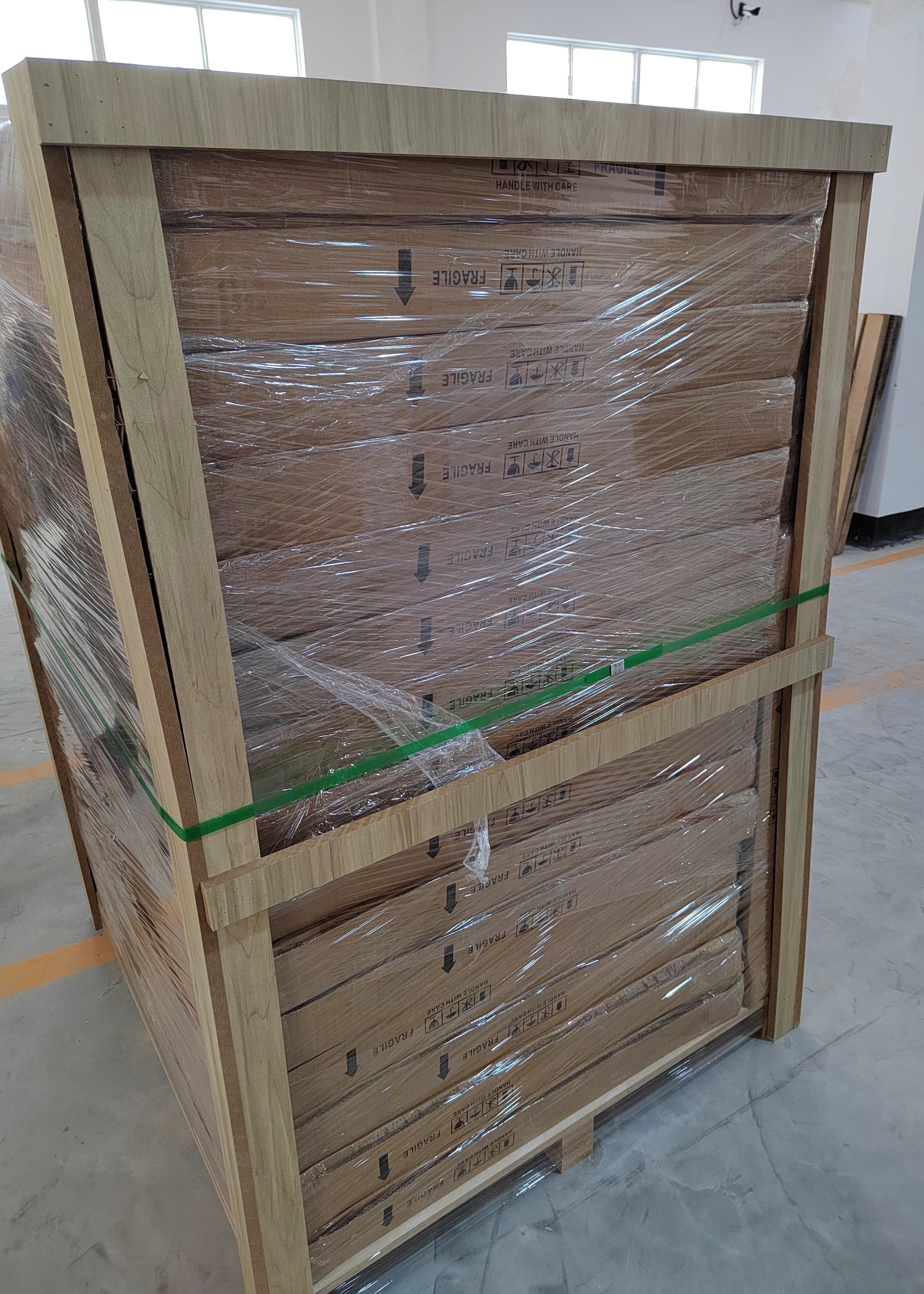 Packaging & Shipping