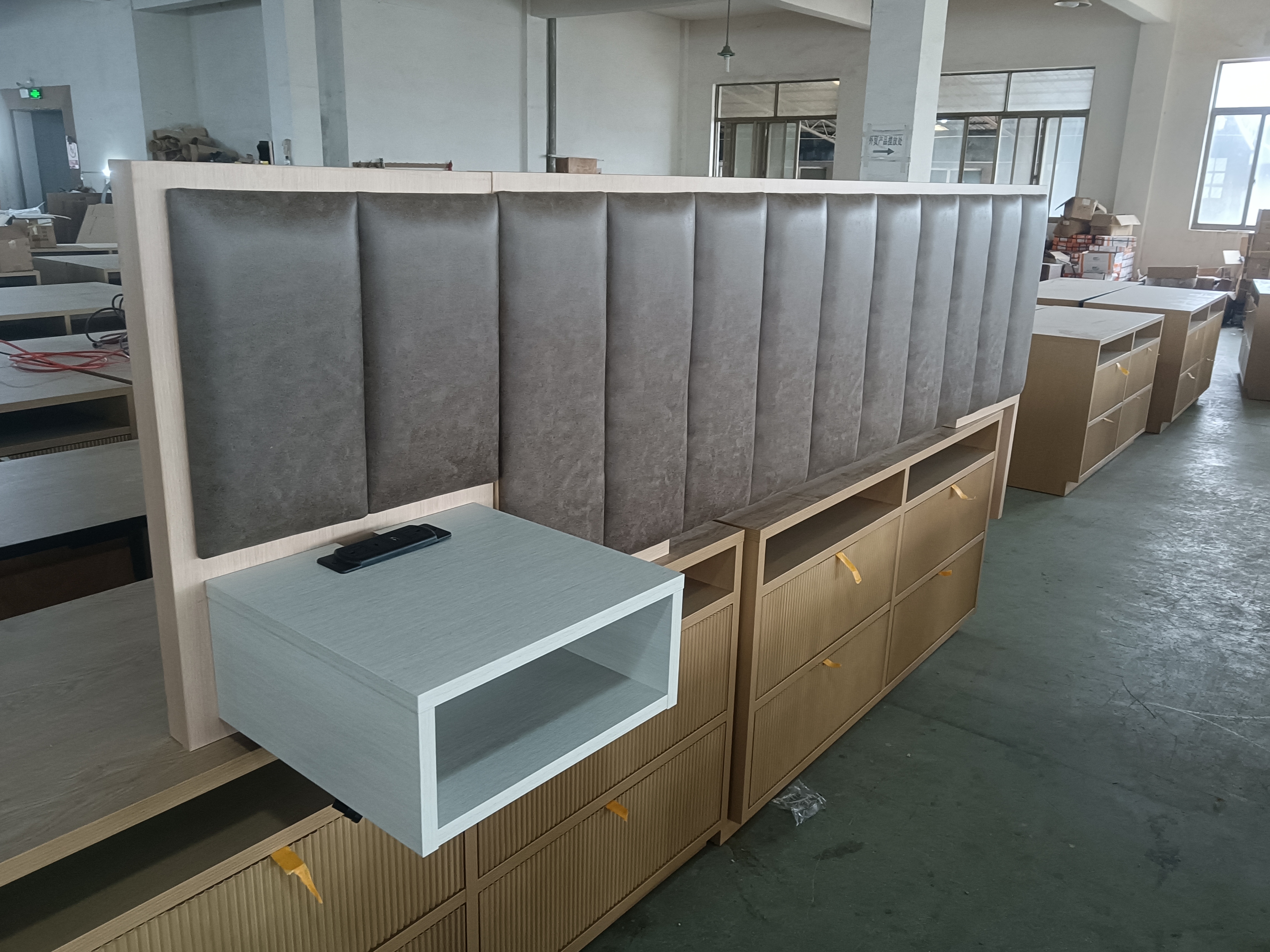 Queen Headboard Left