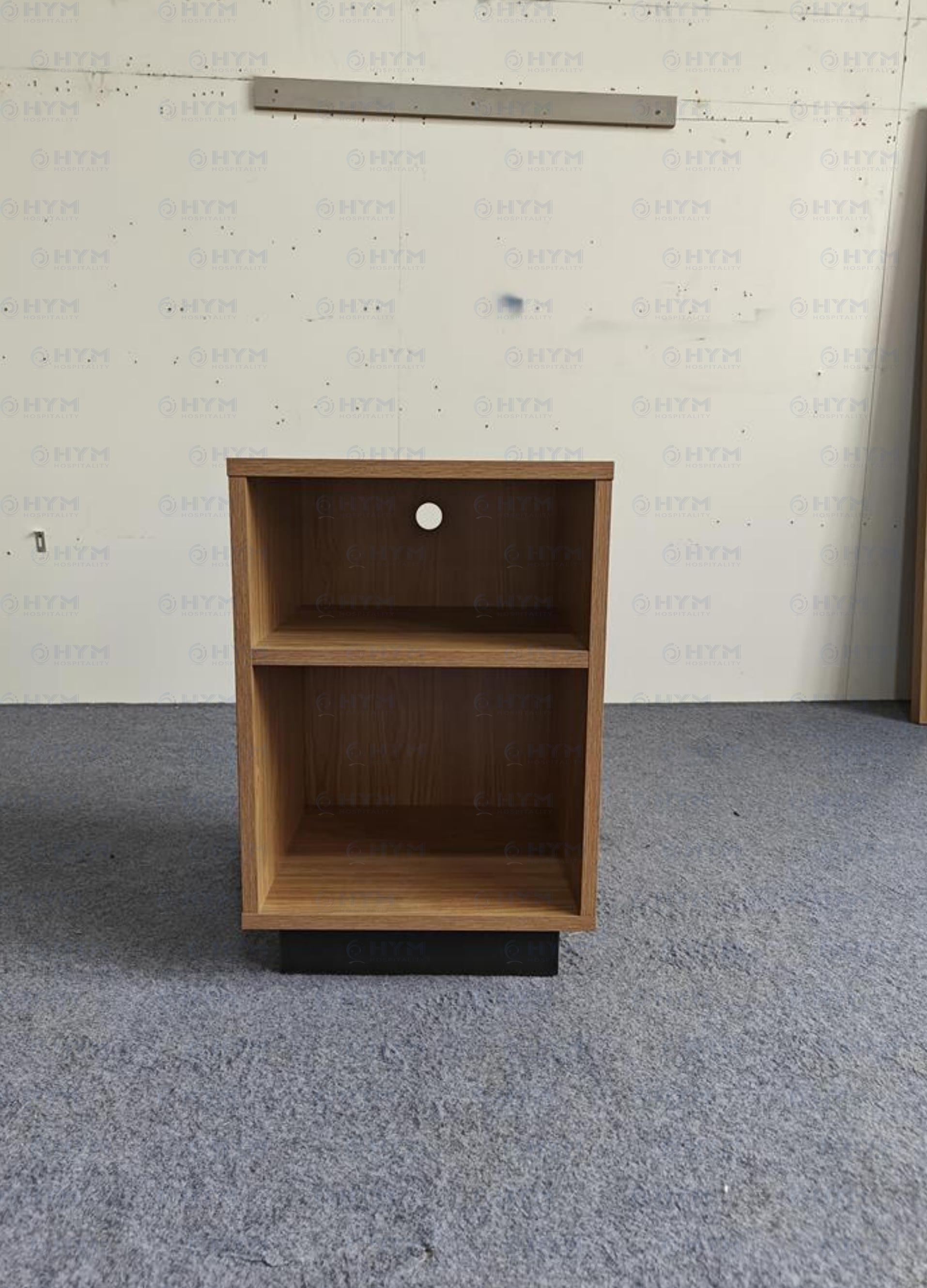 Super8 Nightstand@king