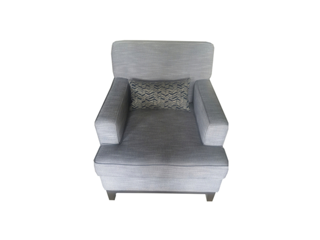 Holiday Inn Express Fancy Single Sofa Chair