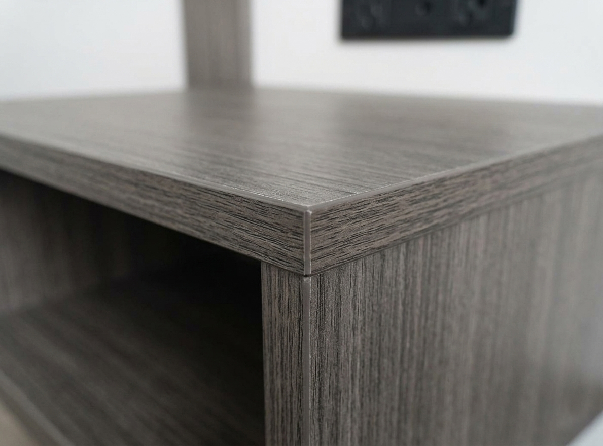 GR-308 King Headboard Casegoods (Ramada by Wyndham) — Edge Details