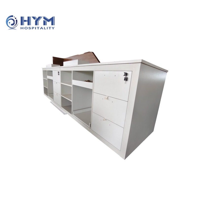 EXP2-217 Check-In Pod Holiday Inn Express